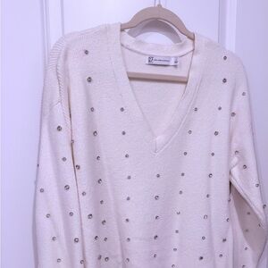 New York & Company Embellished V-Neck Sweater ✨💎🤍